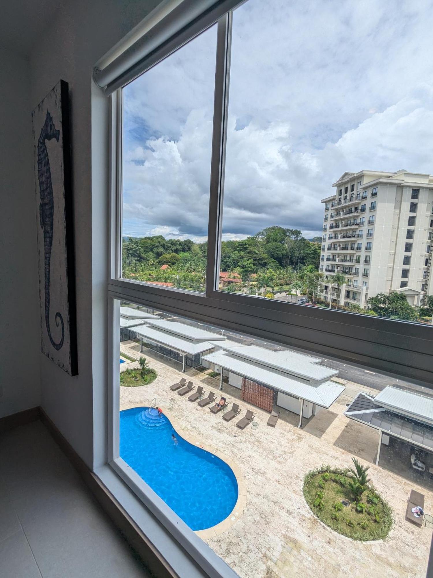 Jaco Beach, Viva Jaco, Ac, Hot Water, 3 Pools, Bbq, Rancho, Office, Gym Appartement Buitenkant foto